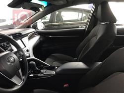 تۆیۆتا کامری